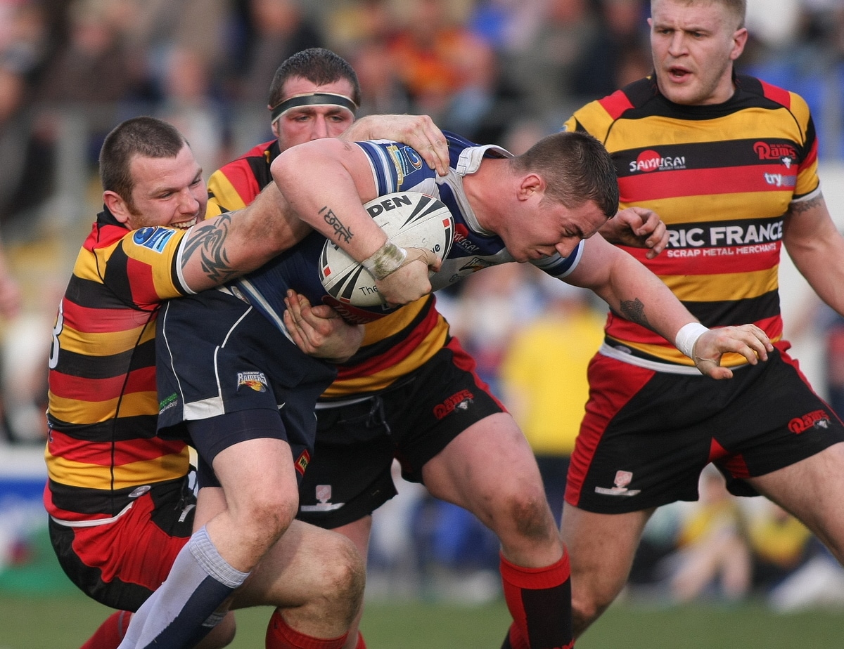 2010 - Barrow v Dewsbury - Bracek 24-04-2010 17-50-53